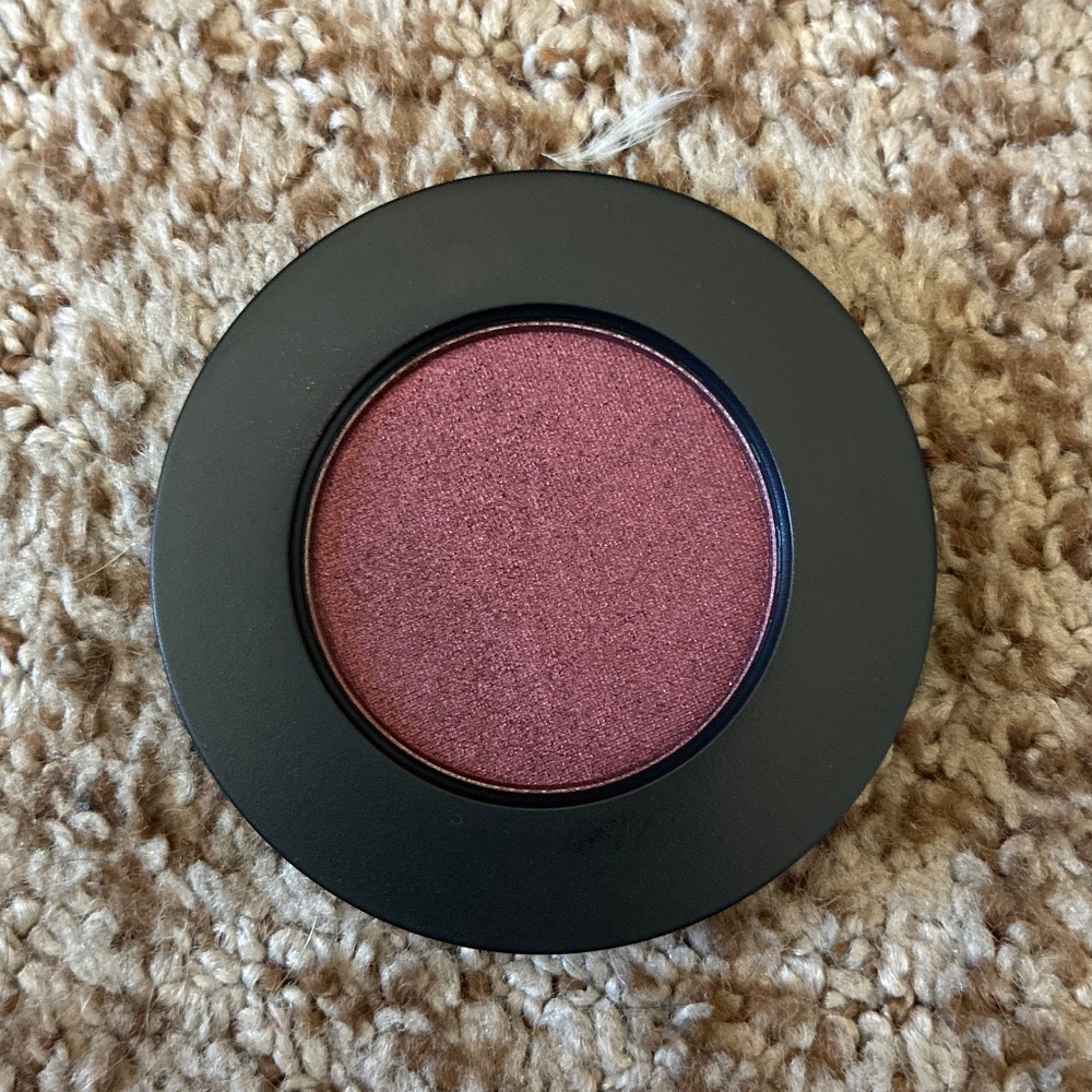 Brand New - Melt Cosmetics - She’s In Parties - Eyeshadow Stack - Picture 6 of 10